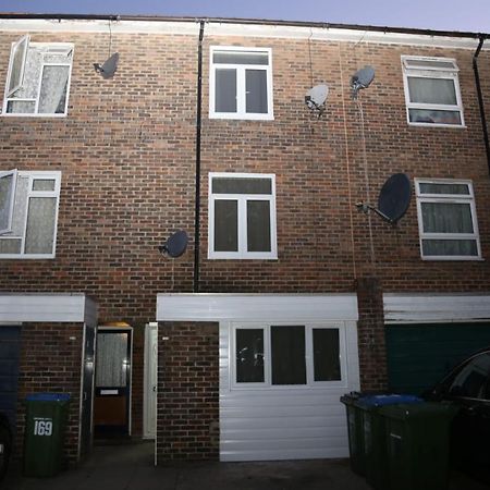 A A Guest Rooms Nightingale Chalet London Exterior foto